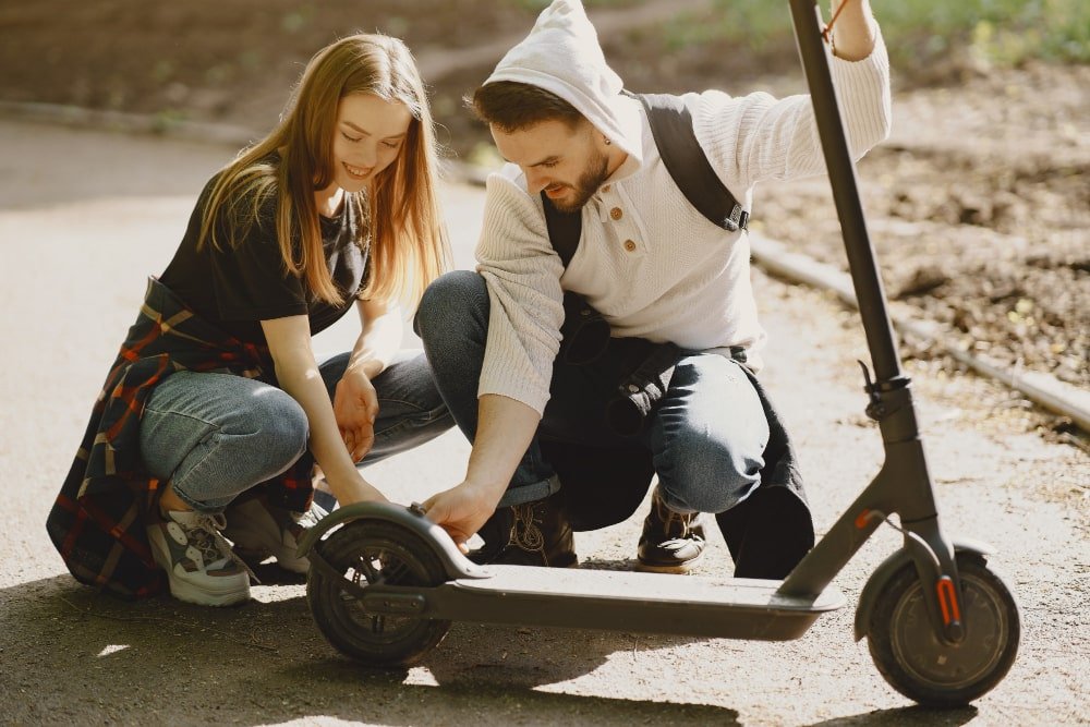 Wichtige Wartungstipps für Ihren E-Scooter